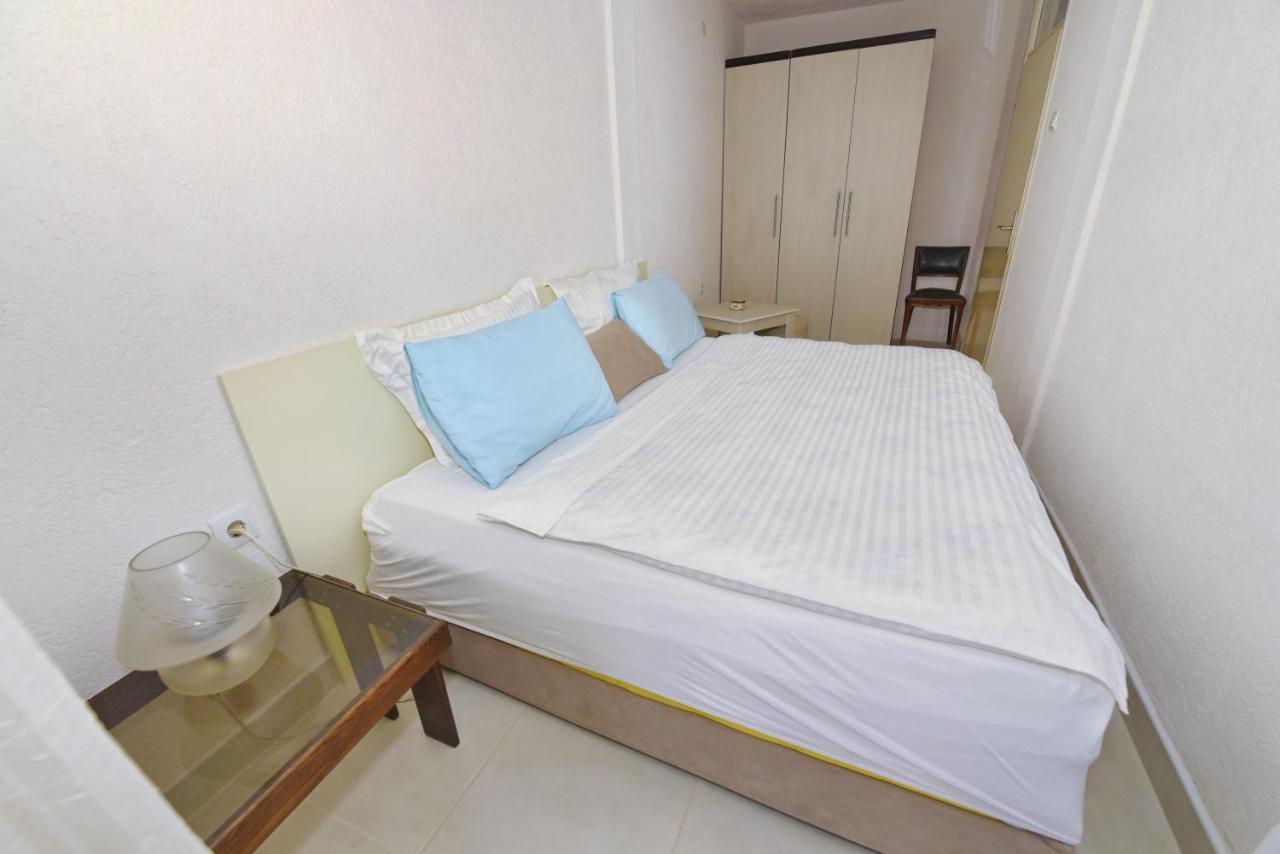 Sis 2 Bedroom 2 Bath With Free Parking In Ohrid Exterior photo