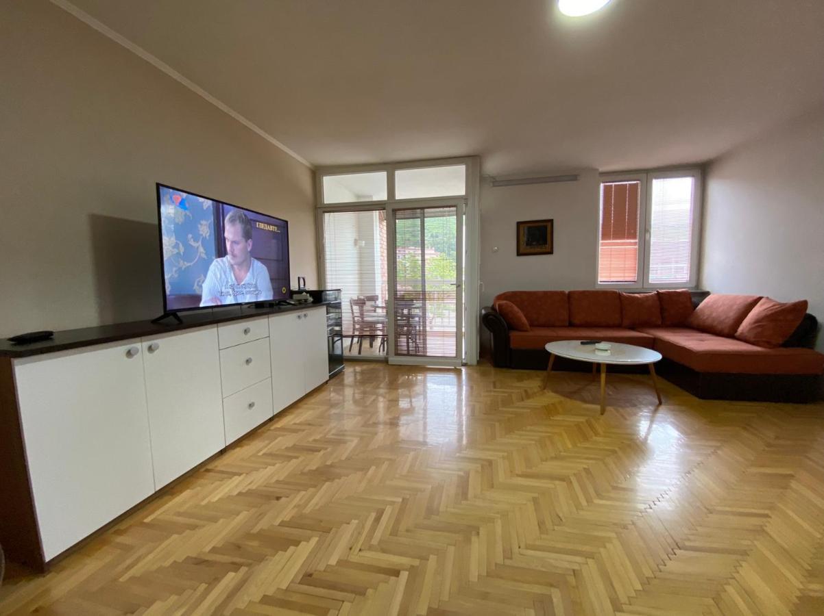 Sis 2 Bedroom 2 Bath With Free Parking In Ohrid Exterior photo