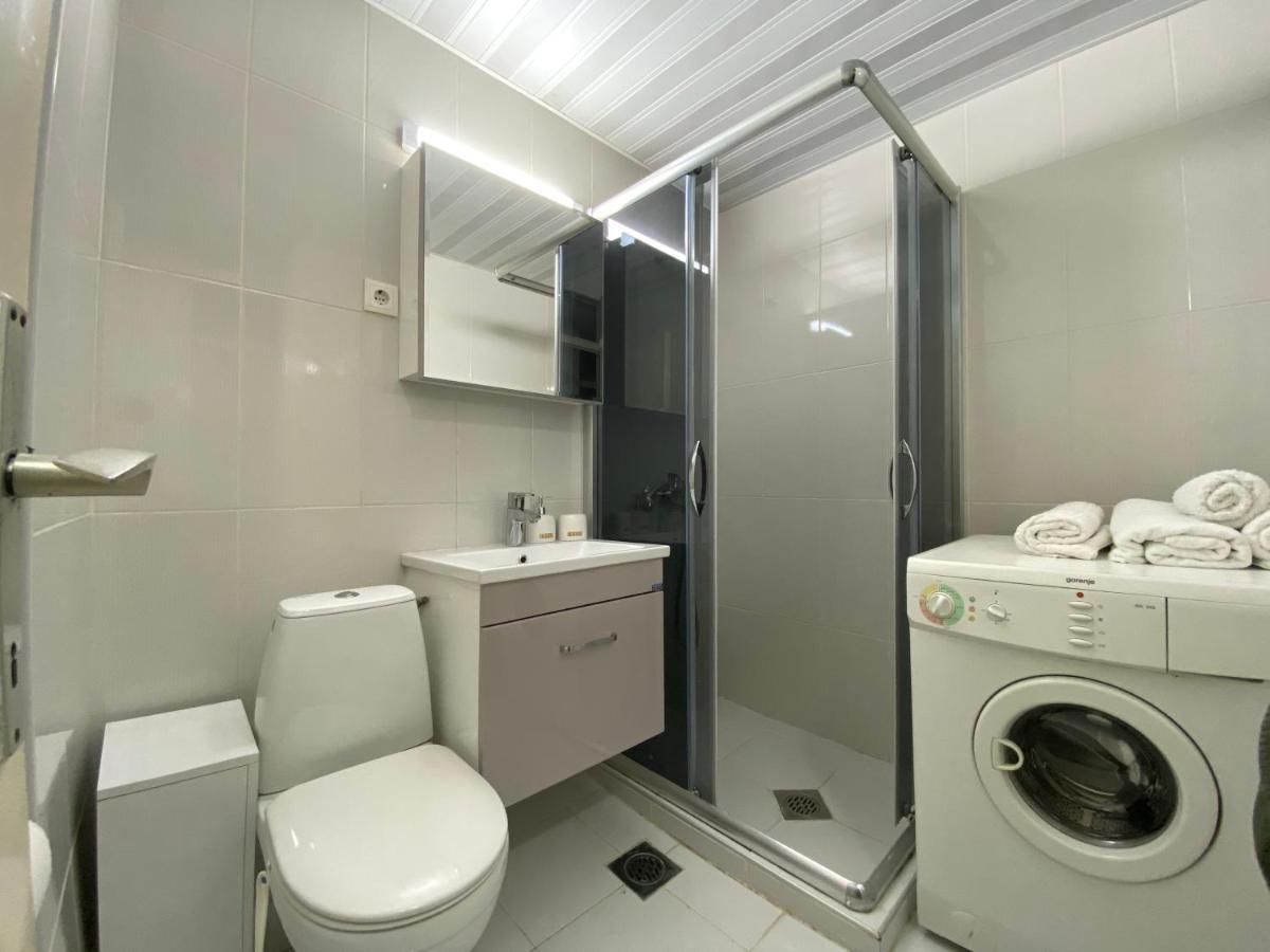 Sis 2 Bedroom 2 Bath With Free Parking In Ohrid Exterior photo